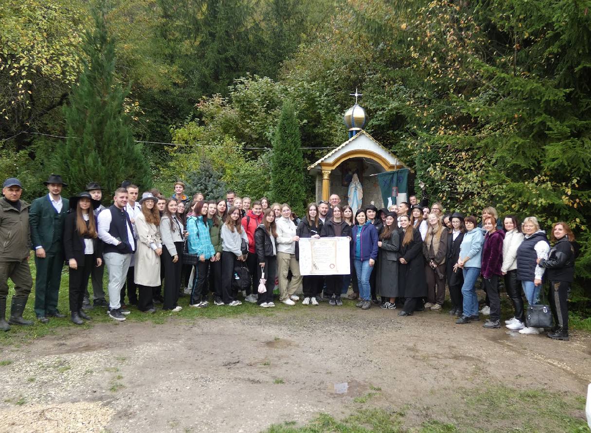 Факультетська родина chem-bio